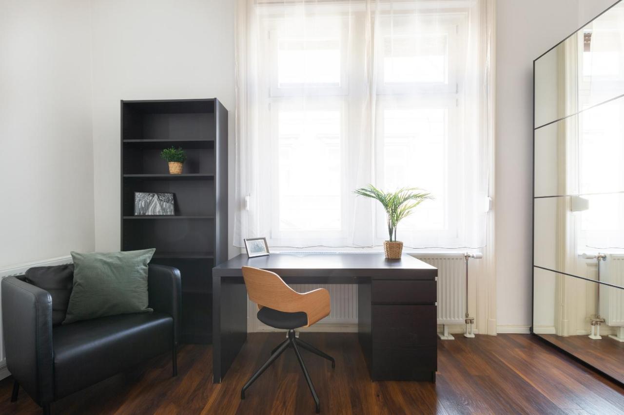 Red Dot One - New Unit In Heart Of Jewish Quarter Lägenhet Budapest Exteriör bild